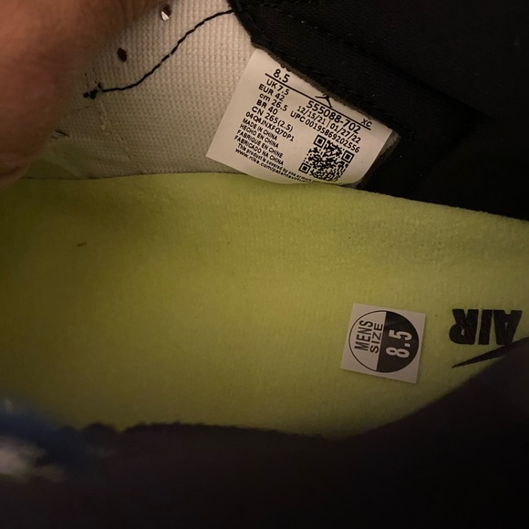 Nike Air Jordan 1 Retro High OG Visionaire Volt Black Mens NEW 8.5 men/10 women - Picture 4 of 7